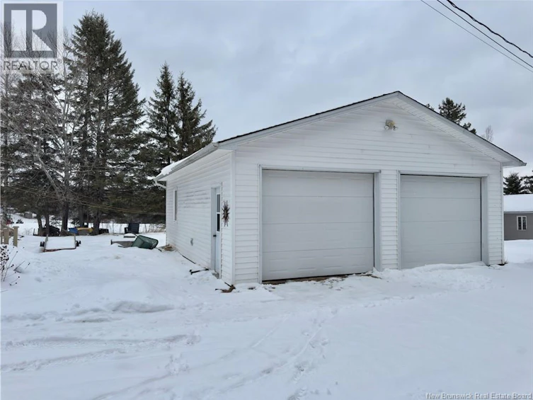 983 515 Route, Bouctouche, NB, E4S 4J8 - 2
