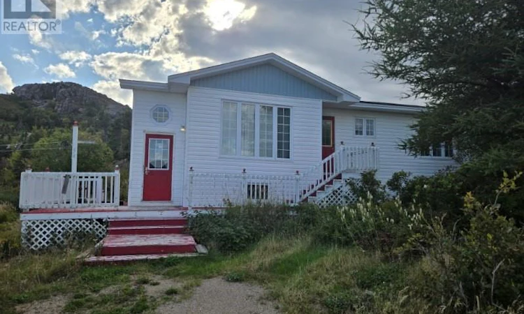 54 Main Street