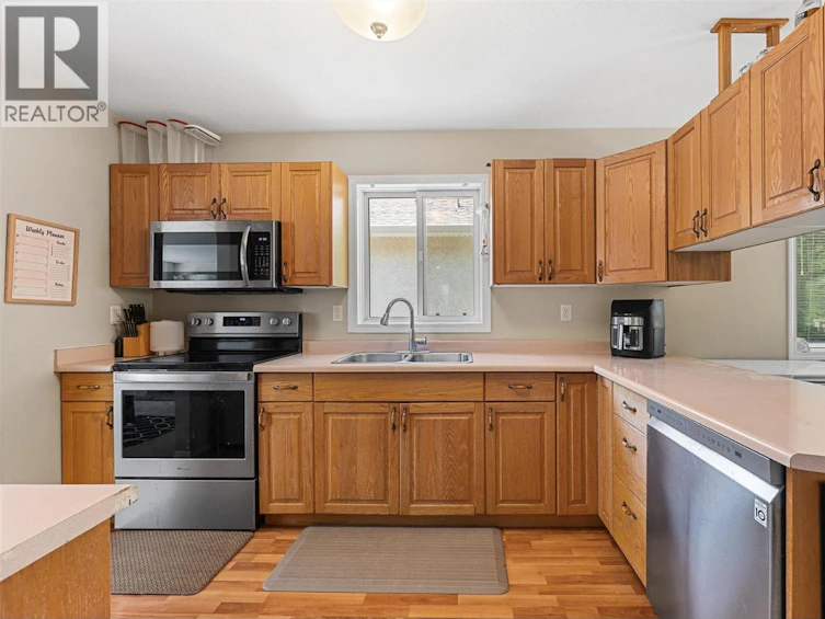 580 N Spruceview Place, Kelowna, BC, V1V 1S7 - 11