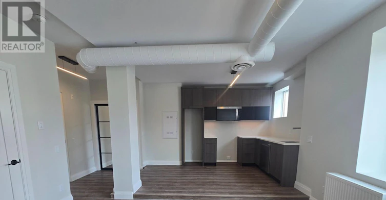 202-241 Front Street, Belleville, ON, K8N 2Z6 - 6