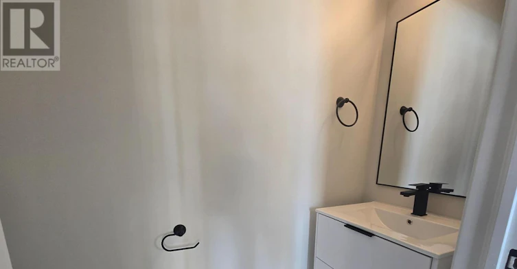 202-241 Front Street, Belleville, ON, K8N 2Z6 - 9