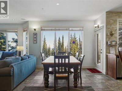 725 Monashee Road - 4