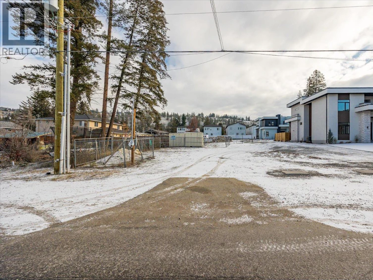 4615 Fordham Road, Kelowna, BC, V1W 1P1 - 6