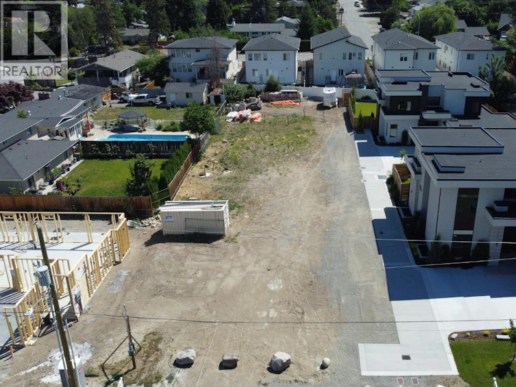 4617 Fordham Road, Kelowna, BC, V1W 1P1 - 4