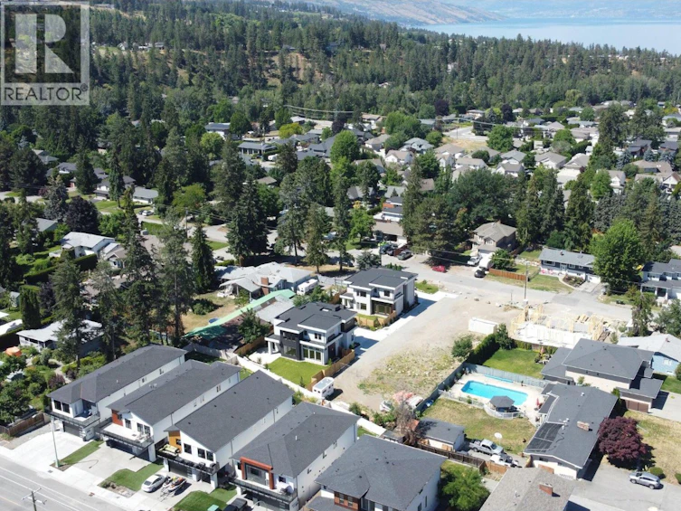4617 Fordham Road, Kelowna, BC, V1W 1P1 - 2