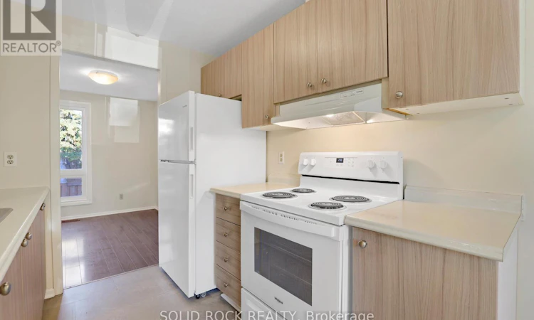 18-35 Thistledown Court