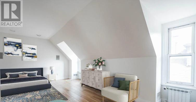 3RD FL-25 Coulson Avenue, Toronto, ON, M4V 1Y3