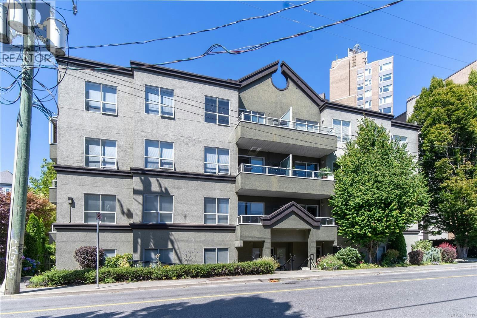 304-832 Fisgard Street, Victoria, BC, V8W 1S1