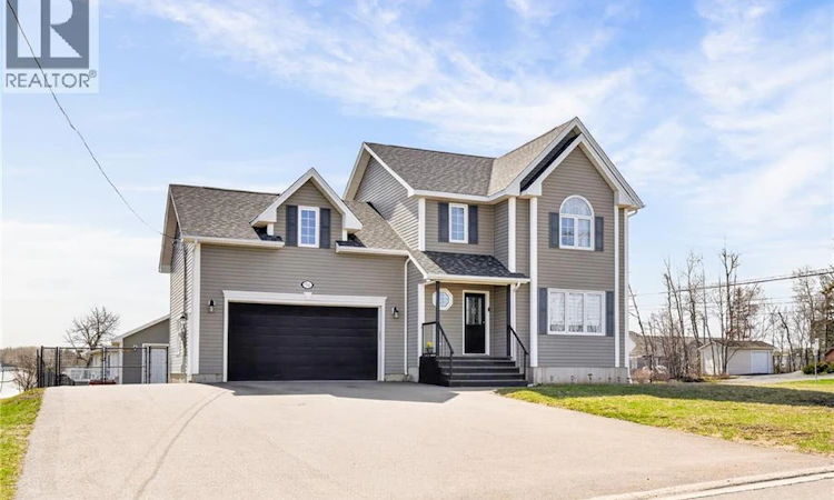 94 Pebble Creek Way