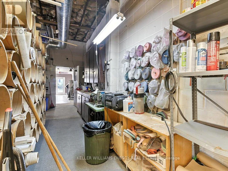 174 Mary Street N, Oshawa, ON, L1G 5C2 - 14