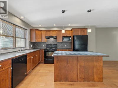 2-146 Mccurdy Road - 3