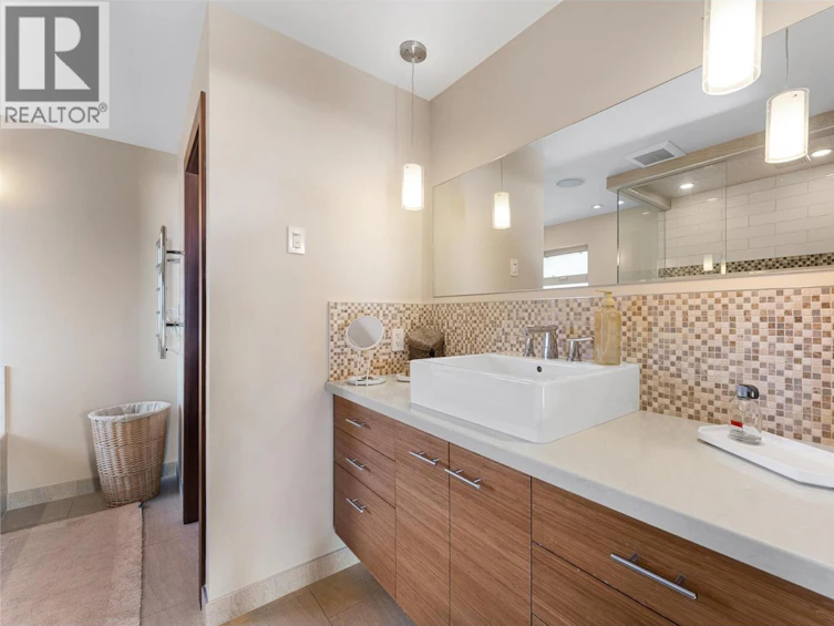 959 Regal Road, West Kelowna, BC, V1Z 1S4 - 33