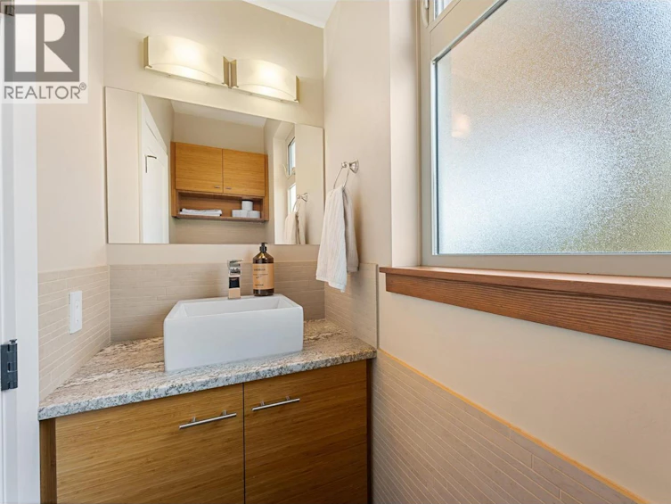 959 Regal Road, West Kelowna, BC, V1Z 1S4 - 24