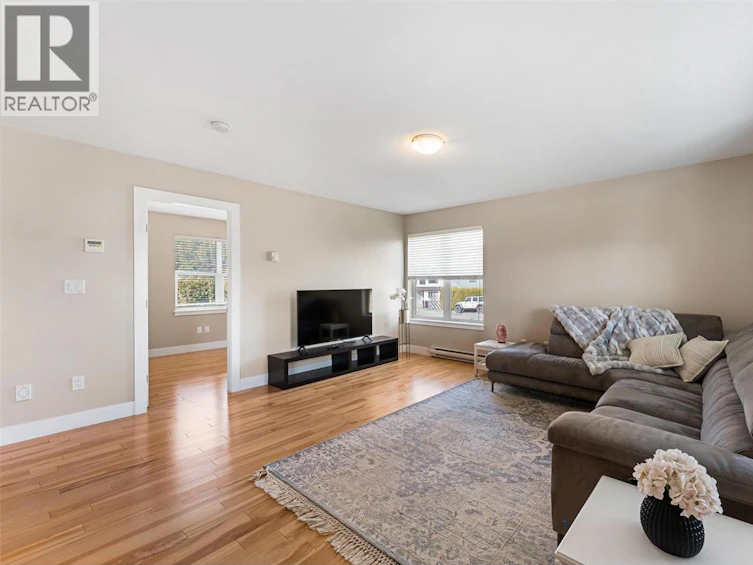 959 Regal Road, West Kelowna, BC, V1Z 1S4 - 46