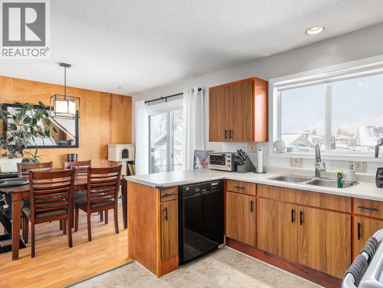 260 Langford Road, Kelowna, BC, V1X 2T8 - 9