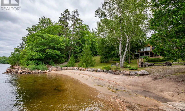 980-4018 / Deer Island Island