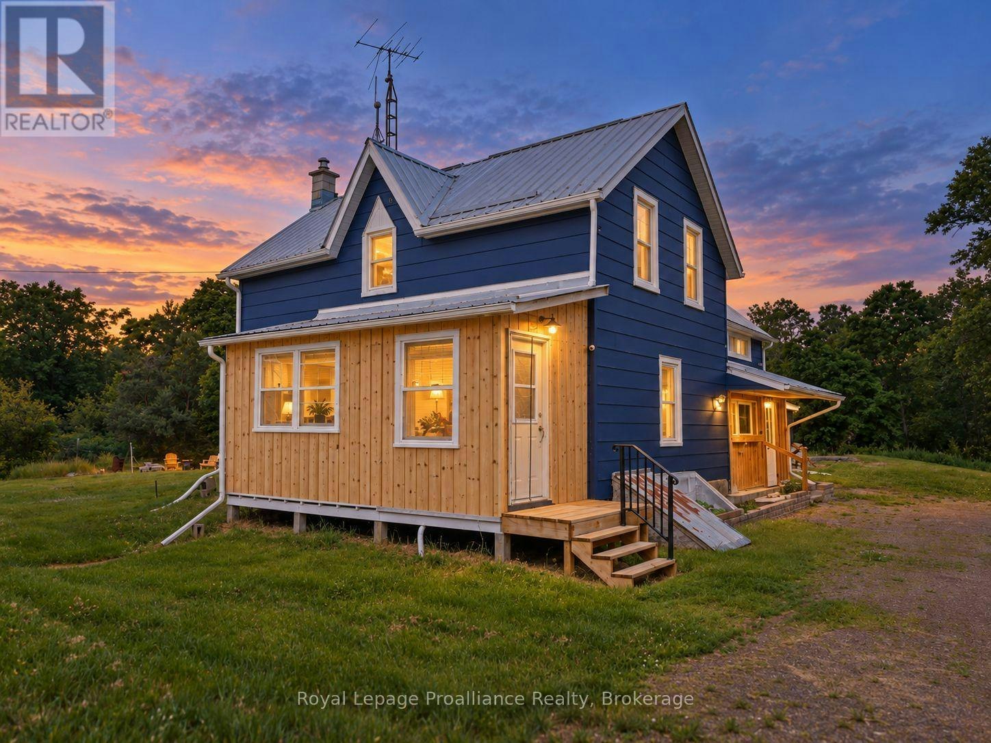 369 5th Concession Road S, Addington Highlands, ON, K0H 1P0
