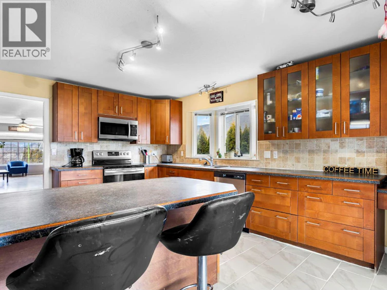 1690 Bann Street, Merritt, BC, V1K 1E9 - 11
