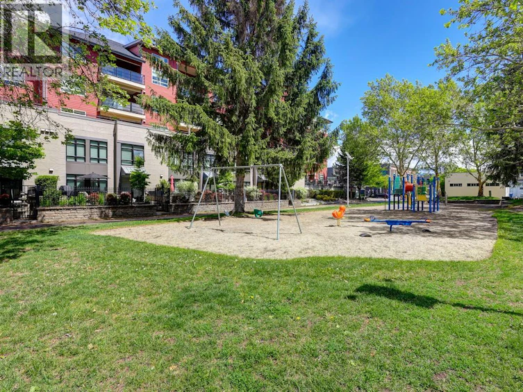 111-457 West Avenue, Kelowna, BC, V1Y 4Z3 - 38