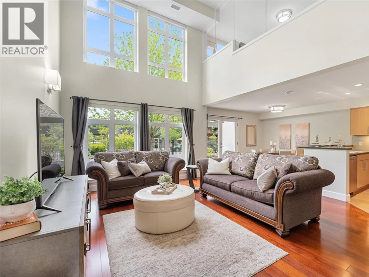 111-457 West Avenue, Kelowna, BC, V1Y 4Z3 - 13