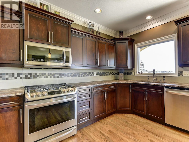 3529 Gala View Drive, West Kelowna, BC, V4T 2M3 - 16