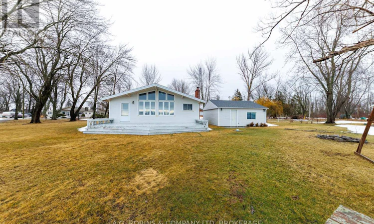 13 Erie Heights Line