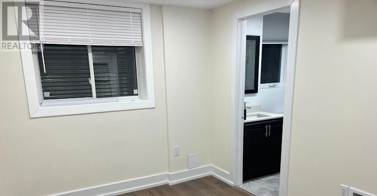 LOWER-1394 Largo Crescent, Oshawa, ON, L1G 7E5 - 10