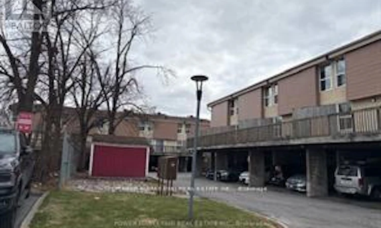 95-3415 Uplands Drive