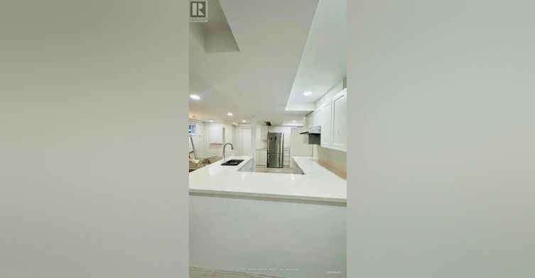 LOWER-25 Arbutus Crescent, Toronto, ON, M1P 1W8 - 7