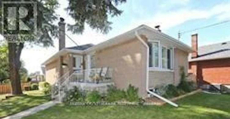 LOWER-25 Arbutus Crescent, Toronto, ON, M1P 1W8