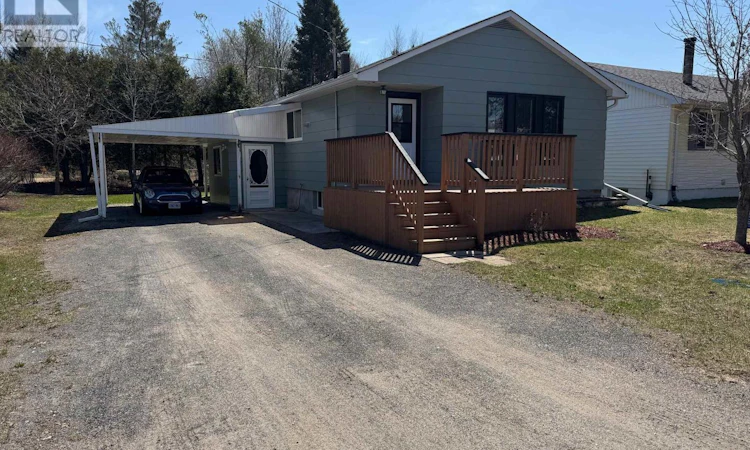 29 Hemlock Street