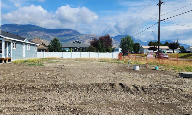 Lot 10-6810 22nd Street