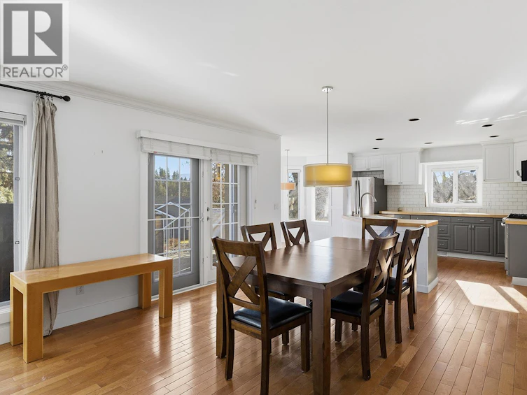 745 Cassiar Crescent, Kelowna, BC, V1V 1M7 - 13