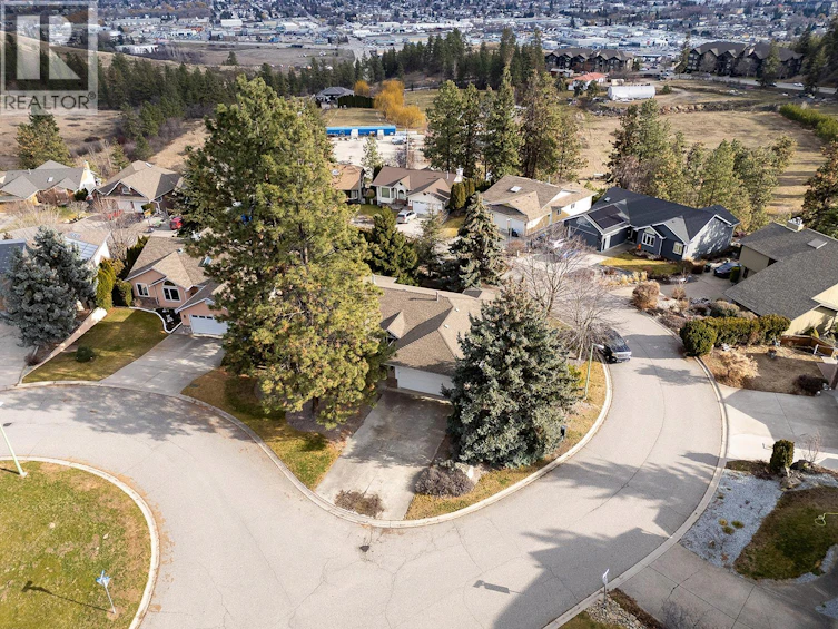 745 Cassiar Crescent, Kelowna, BC, V1V 1M7 - 48