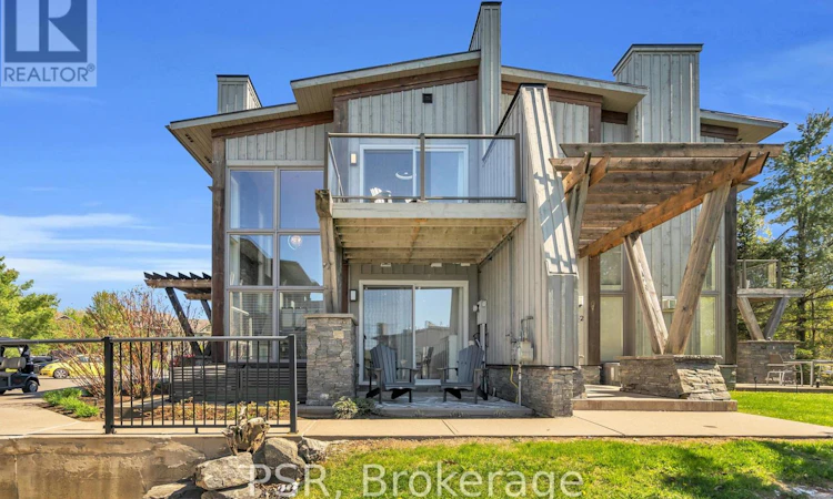 44 Carrick Trail