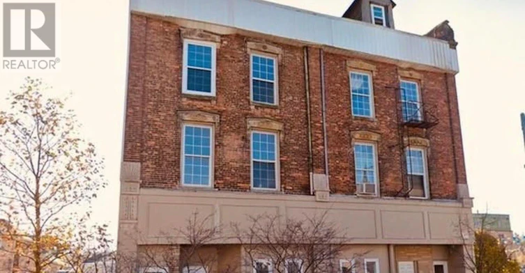 9-268 Talbot Street, St. Thomas, ON, N5P 1B4