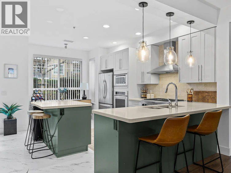 1123 Sunset Drive, Kelowna, BC, V1Y 9Z5 - 11