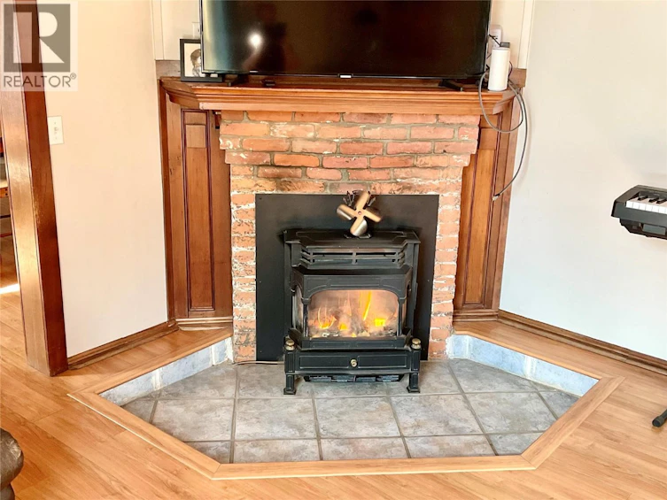 601 N Government Avenue, Greenwood, BC, V0H 1J0 - 37