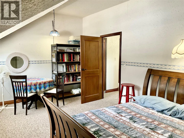 601 N Government Avenue, Greenwood, BC, V0H 1J0 - 57