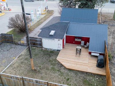 5844 33 Highway - 4
