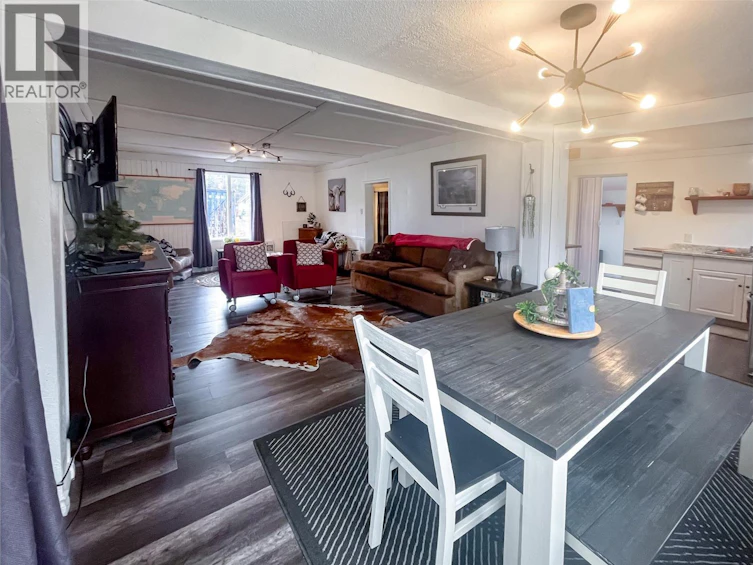 5844 33 Highway, Beaverdell, BC, V0H 1Y0 - 24