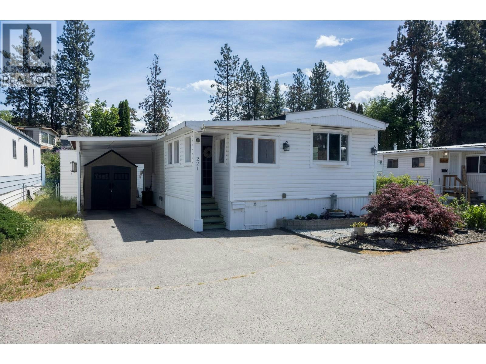 221-1999 S 97 Highway, Lake Country, BC, V1Z 1B2