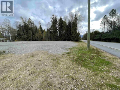 2404 Kenney Street - 5