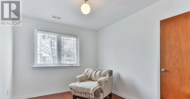 LOWER FL-231 Goulding Avenue, Toronto, ON, M2R 2P6 - 4