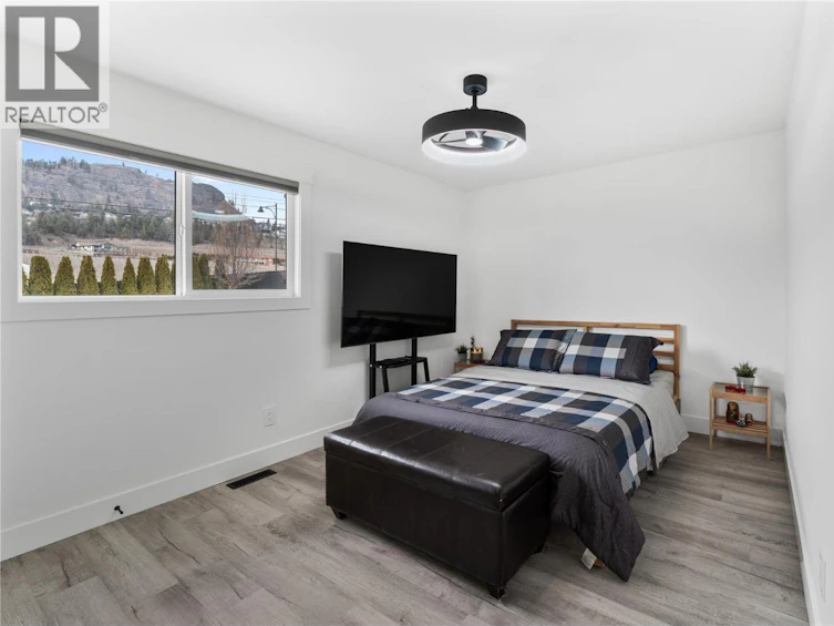 932 Mccartney Road, West Kelowna, BC, V1Z 1S1 - 18