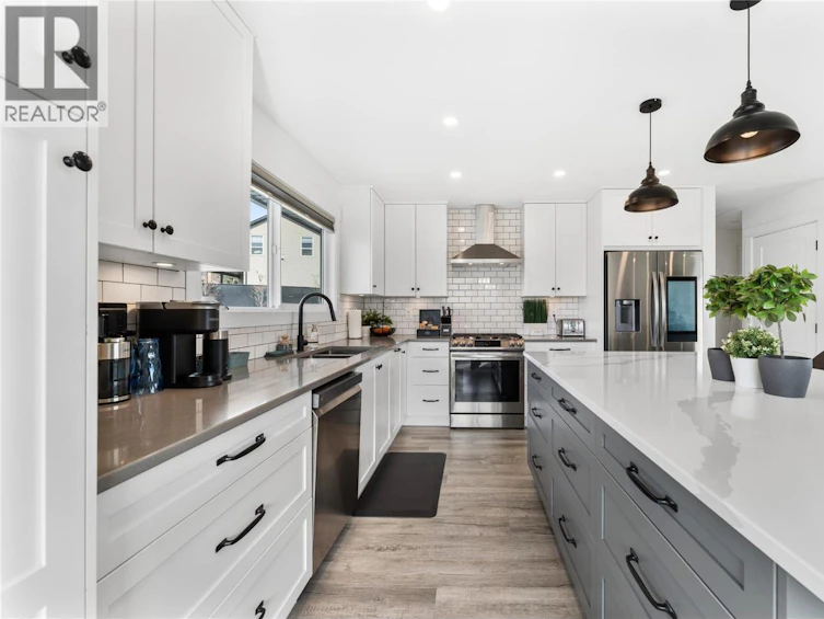 932 Mccartney Road, West Kelowna, BC, V1Z 1S1 - 5