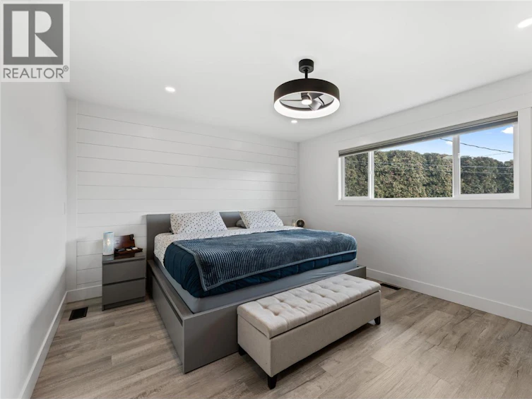 932 Mccartney Road, West Kelowna, BC, V1Z 1S1 - 12
