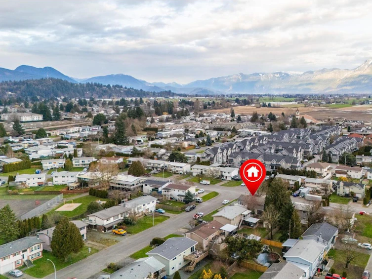 8867 Hazel Street, Chilliwack, BC, V2P 7C1 - 32