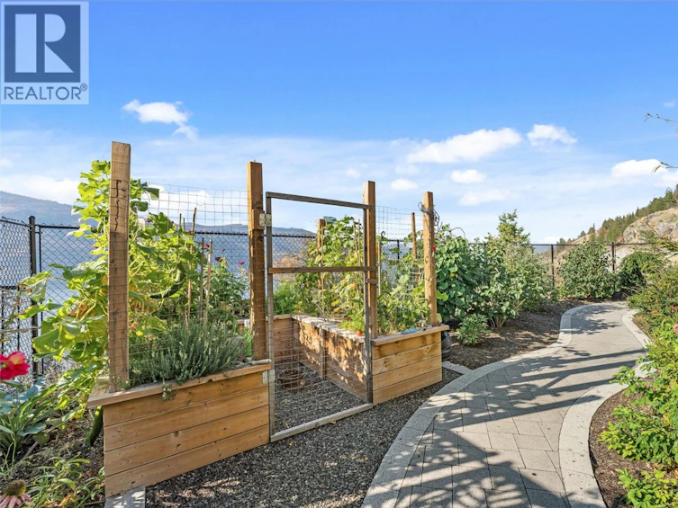 604 N Clifton Road, Kelowna, BC, V1V 0B7 - 56