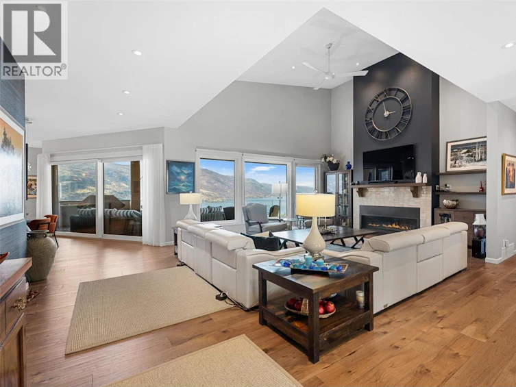 604 N Clifton Road, Kelowna, BC, V1V 0B7 - 10